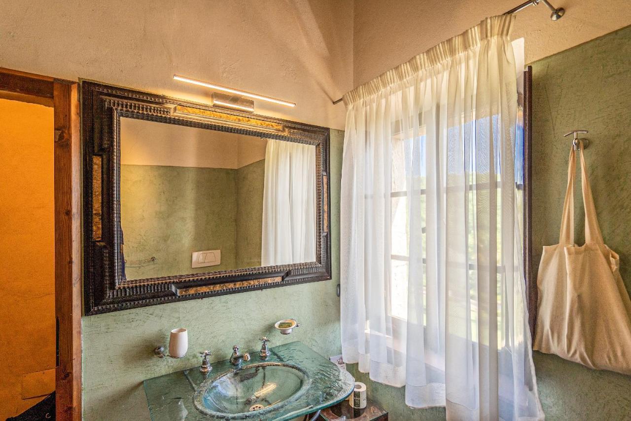 Hotel Castello Di Tornano Wine Relais 2*