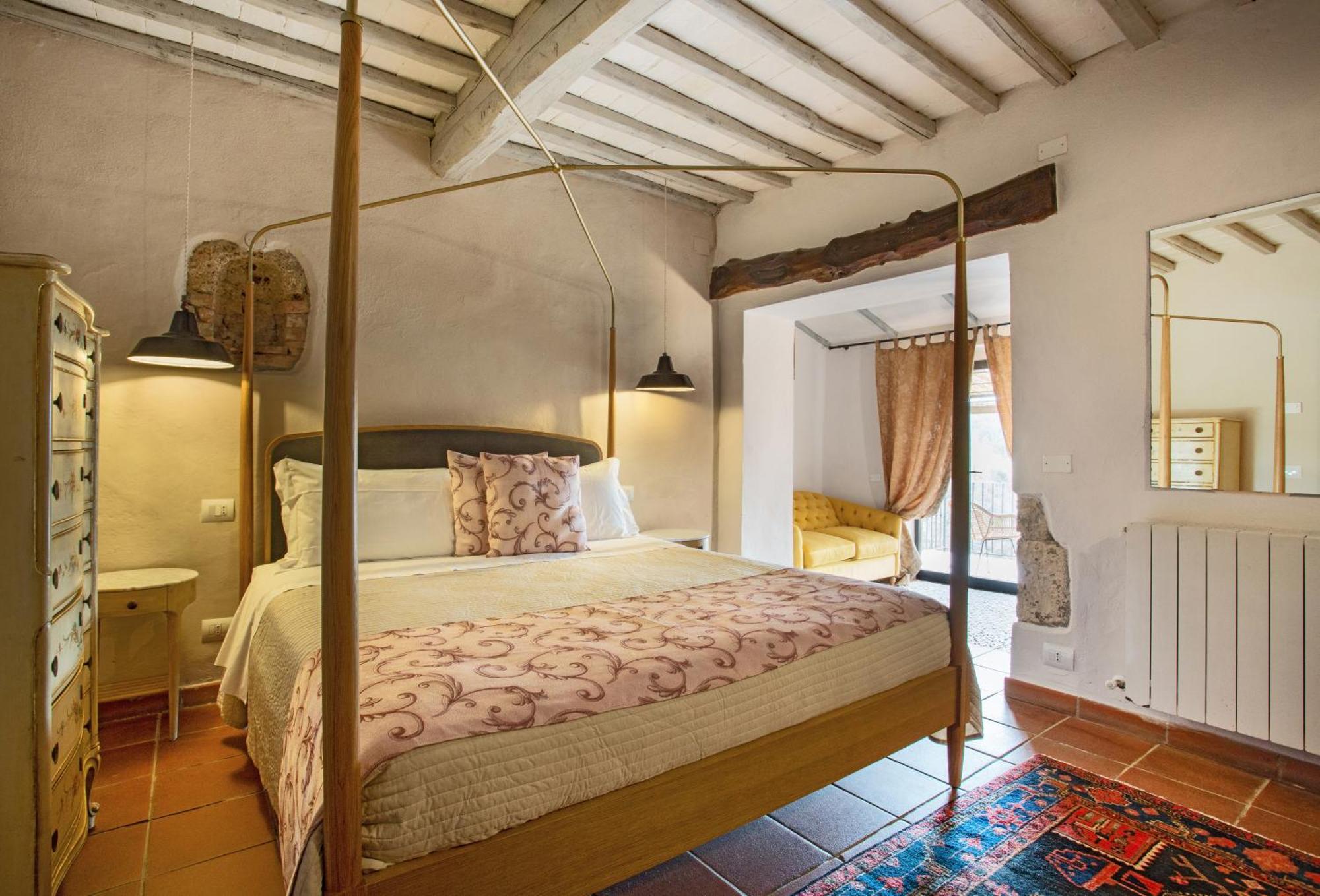 Hotel Castello Di Tornano Wine Relais 2*