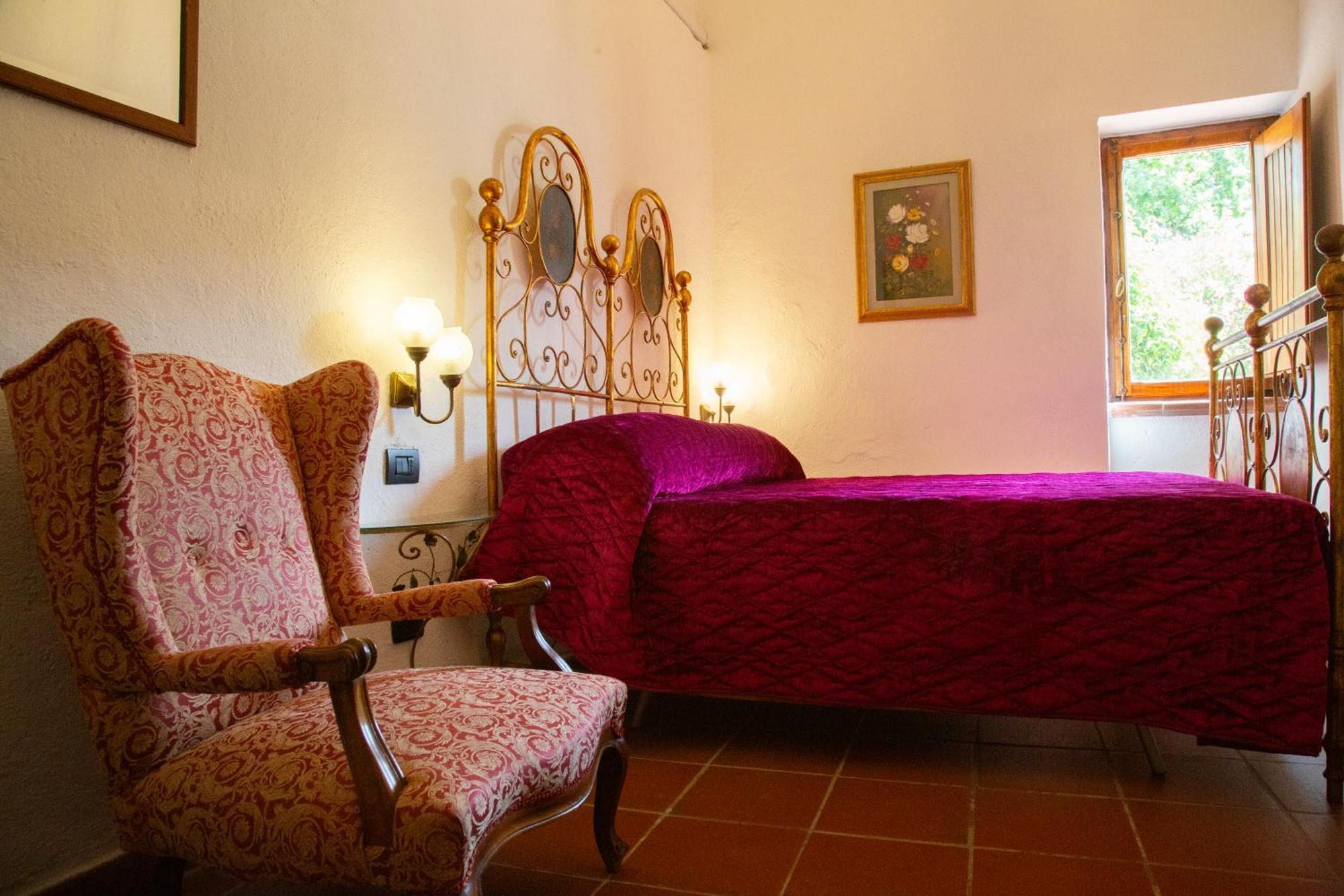 Hotel Castello Di Tornano Wine Relais 2*