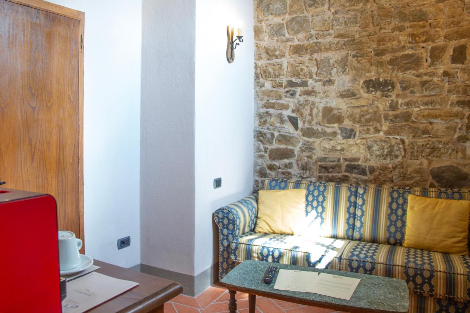 Hotel Castello Di Tornano Wine Relais
