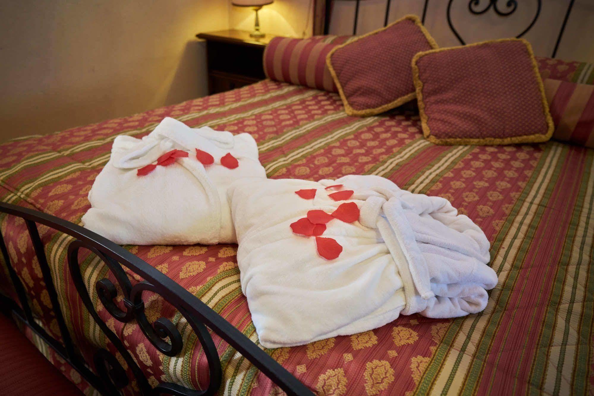 Castello Di Tornano Wine Relais Hotel
